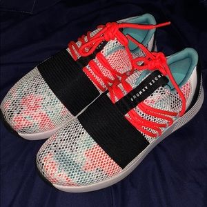 Women’s running shoes